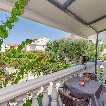 Apartments Daniela Vodice Ngoại thất bức ảnh